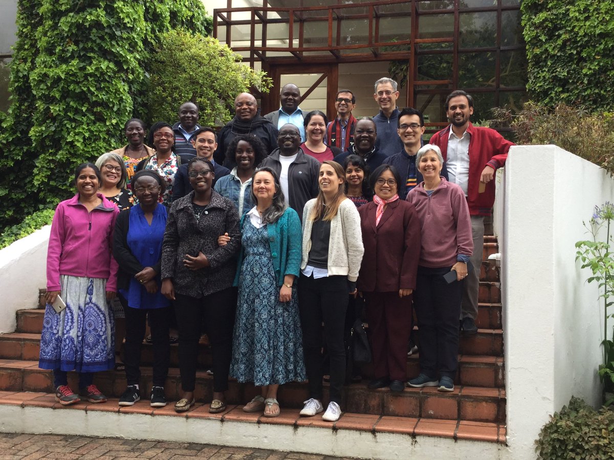 Lucy_Gilson's tweet image. Excellent week with #hpafellows, tackling power &amp;amp; politics in #policyprocess. We need more such #hpsr for #uhc @AllianceHPSR @H_S_Global