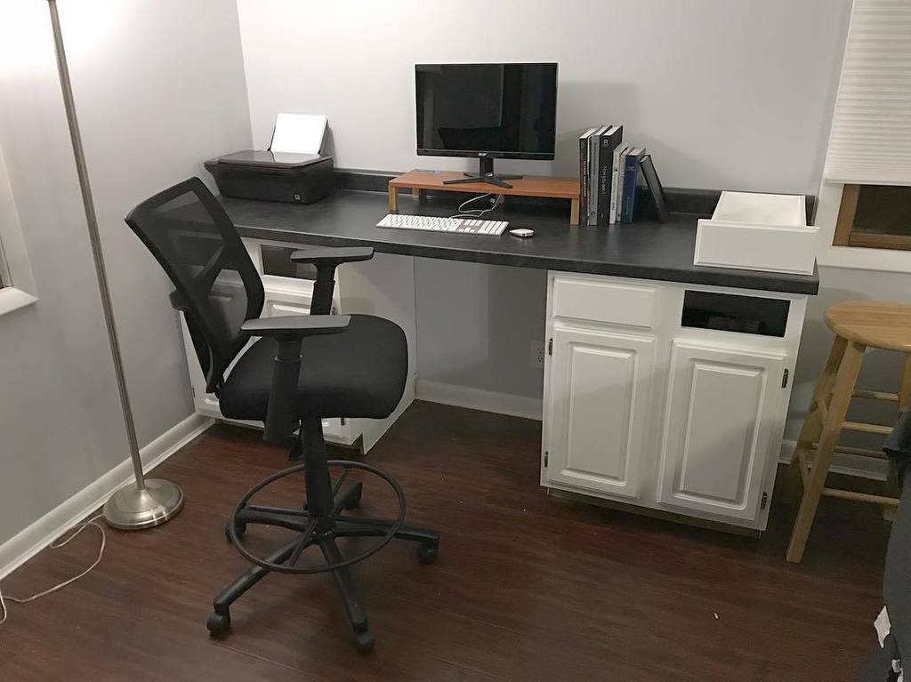 DArthurPhoto's tweet photo. Latest work in progress. Also, I hate doors and drawers. #nothingissquare #desk #workspace #diy #homeimprovement #fixerupper https://t.co/aie5TNmOMR