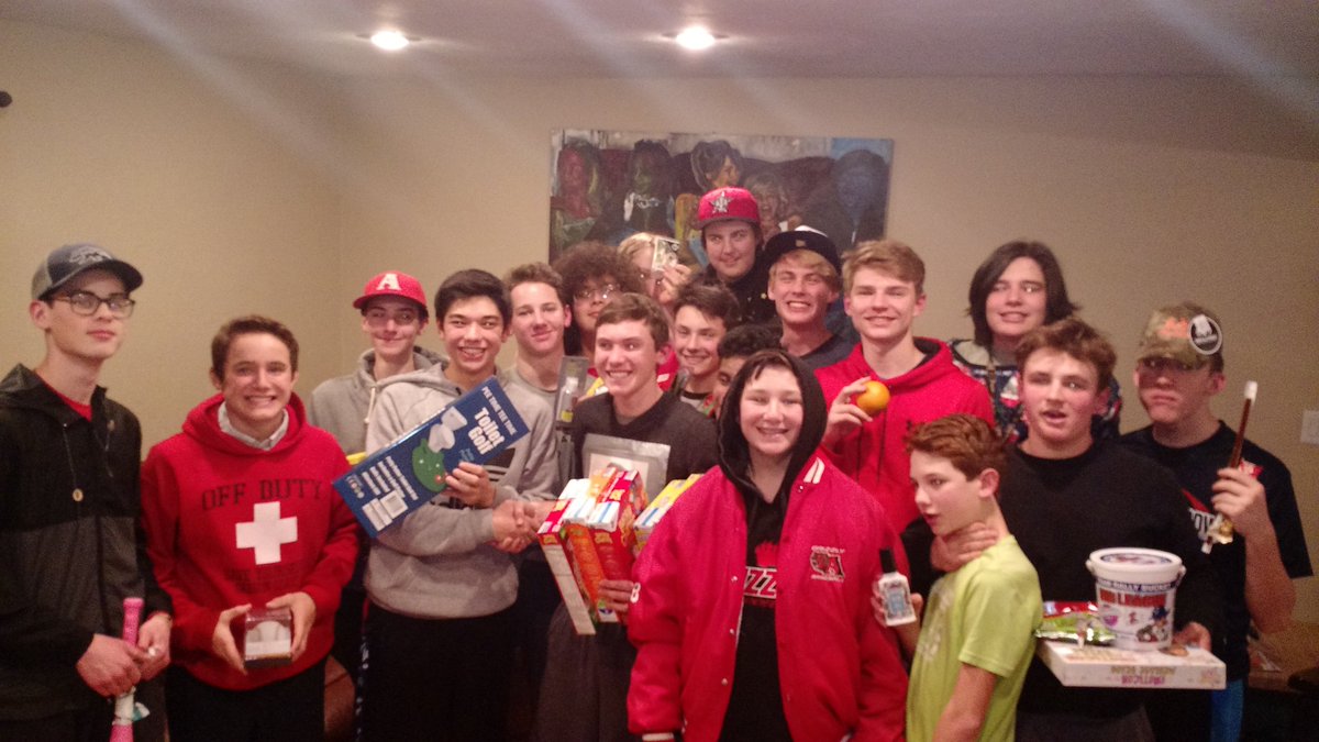 ahs_baseball's tweet photo. White Elephant Gift Exchange.  Merry Christmas!!! https://t.co/fRuIbKGhZx