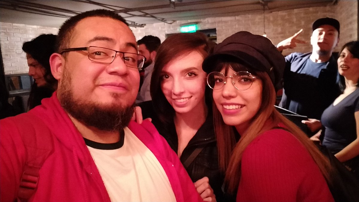 nPosho's tweet photo. Bueno uno se siente afortunado de estar con @Cherrigan y @Lecpkim17 #G64XMAS https://t.co/xiNuItRB09