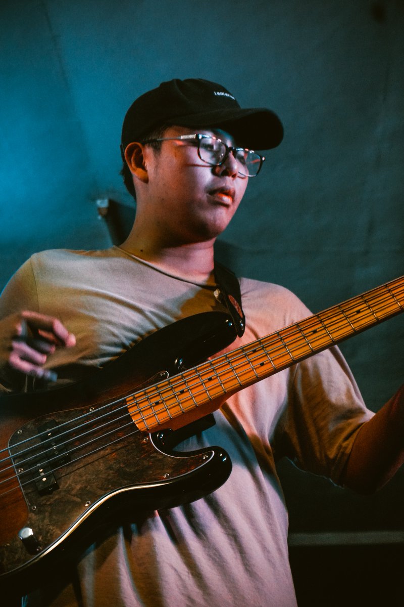 dichalidc's tweet photo. @raymsmercygun @subsandwich @RedNinjaProd @assembly_salute @moonstar88band @mayshie @BenAndBenMusic @reeseypeasy @ReeseKids @KeikoSoundsLike @hale_music @champluipio @TheSunManager for the @RedNinjaProd Year Ender Fest!!
#TheSunManager
#RedNinjaYearEnder https://t.co/sACzBFw1Xg