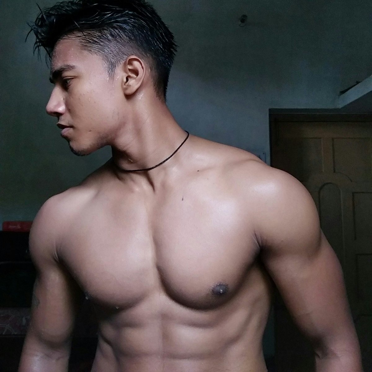 kundansam1111's tweet photo. #NewProfilePic https://t.co/b7xpKx3LLo