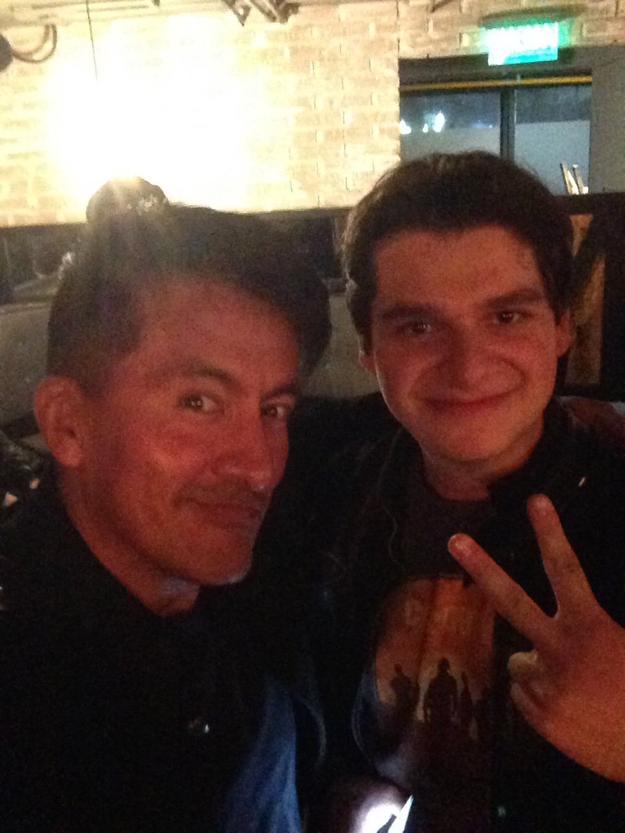 SirDraven's tweet photo. Con @atomicjorge, un vato toda madre. #G64XMAS https://t.co/qEfzSRmVBF