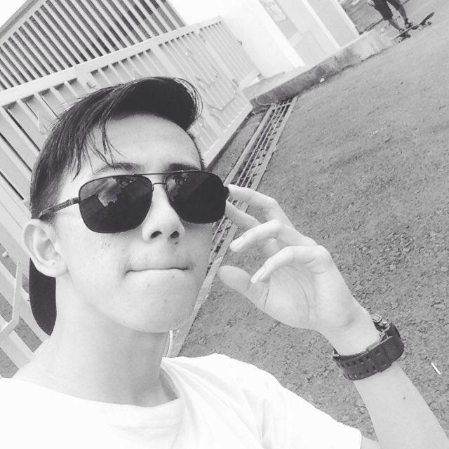 rendindikoyim's tweet photo. ayo pergi bersamaku on #BIGOLIVE https://t.co/bbp1jLV0ka https://t.co/6o43tY7oZT