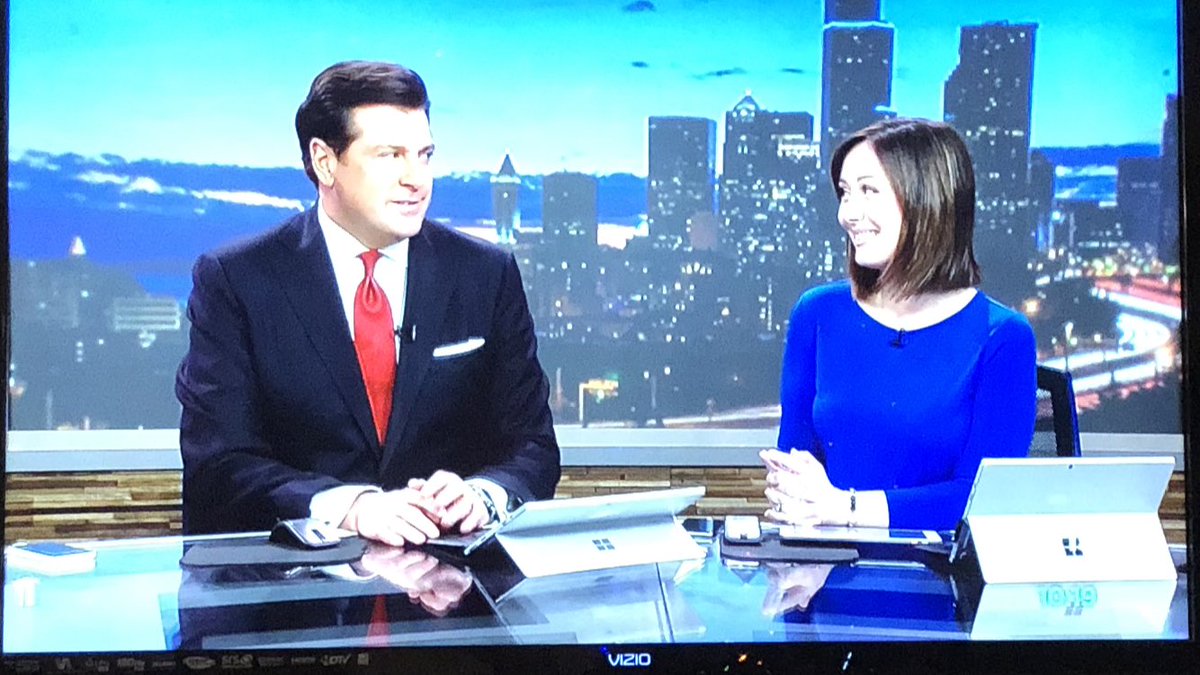DanimalHouseIRL's tweet photo. Watching @Q13Seattle news tonight and awesome/funny banter about the #BlankBox story, loving the reporting from this news cast. Keep doing what you’re doing!! #loyalviewers @DavidRoseQ13FOX @JamieQ13FOX @Walter_Kelley https://t.co/07sQegpYgG