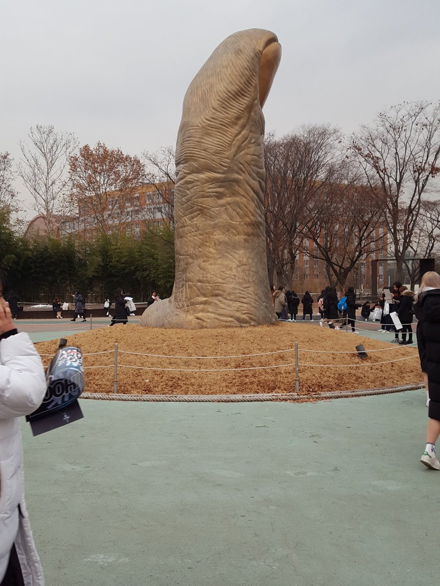 New_0315's tweet photo. 엄지손가락 있는곳으로 옮겼습니다😂 https://t.co/CHTWHng6Wr