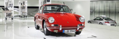 AutoScout24fr's tweet photo. Du 14 décembre au 8 avril prochains, les visiteurs du Musée #Porsche à Stuttgart auront la chance de voir l'une des 911 les plus rares du monde, pour la simple raison qu'elle n'est pas une 911. https://t.co/FFHjtxIkqQ https://t.co/0aAjYVIctz