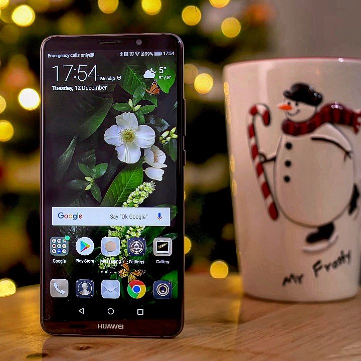 TheTechChap's tweet photo. GIVEAWAY time! I've teamed up with Huawei to give away 2 of these! The brand new Huawei Mate 10 Pro!📱🎄
ENTER: https://t.co/3WvzzGOxNn

#competition #giveaway @HuaweiMobile #christmas #holidays #win #mate10pro #phone #GoodLuck https://t.co/Gy4Cr6n607