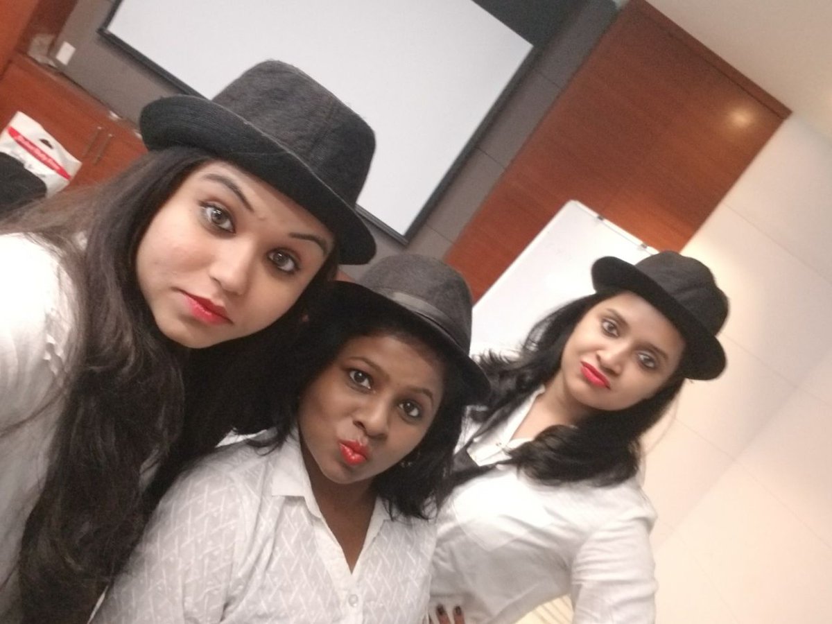 KalyanikPatra's tweet photo. Beautiful MJs😀😎😋🤗 of #SGGSC #MITS #MITSav https://t.co/fU7osahNSr