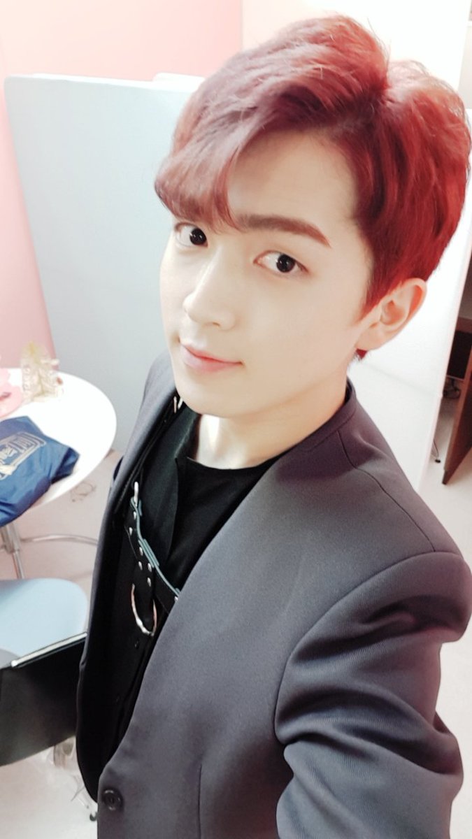 UP10TION's tweet photo. [#규진] 오늘 #규토끼 는 멋있어질거래요!!!! https://t.co/ygR1Q3qtrG