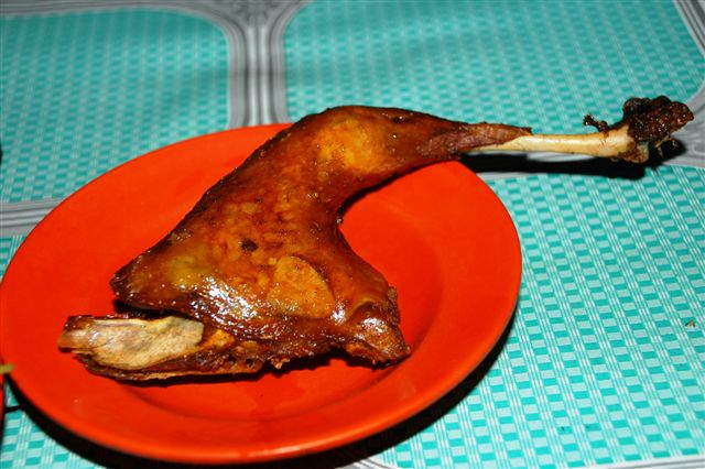 arieparikesit's tweet photo. #AyamWar #Magelang
- Ayam goreng Sigaluh dan sayur asemnya
- Bubur gudeg ayam suwir Jl. Tentara Pelajar https://t.co/K2DSbwPC9S