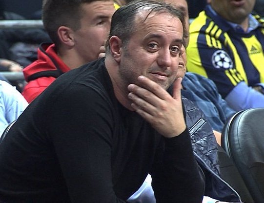 kingsantillana's tweet photo. Kıpırdamayın.. Çekiyorum !
#RapRapRapaic
#MilanRapaic
#Rapaic https://t.co/76cWPZI0D8
