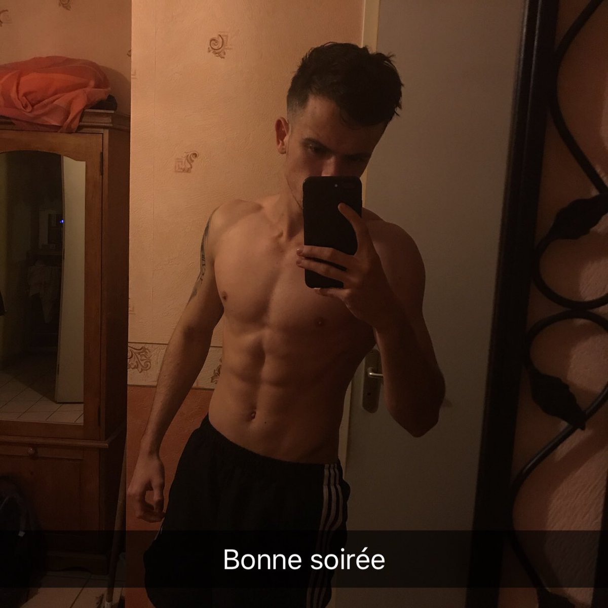 DavidShape18's tweet image. #snapdhier