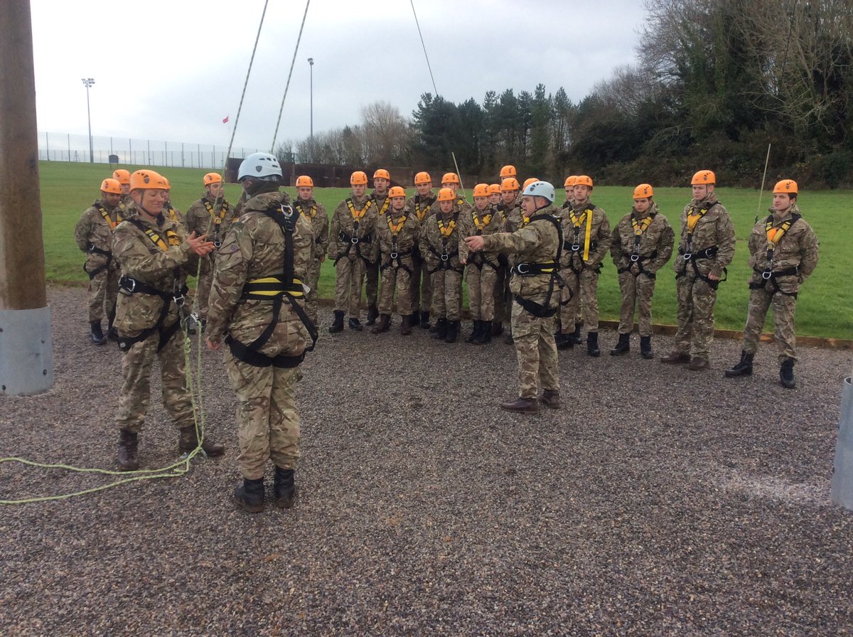 HMS_Raleigh's tweet photo. Cunningham 23 were tackling the high ropes course yesterday challenging people outside of their comfort zones. #Cunningham23 https://t.co/KxyNugwouV