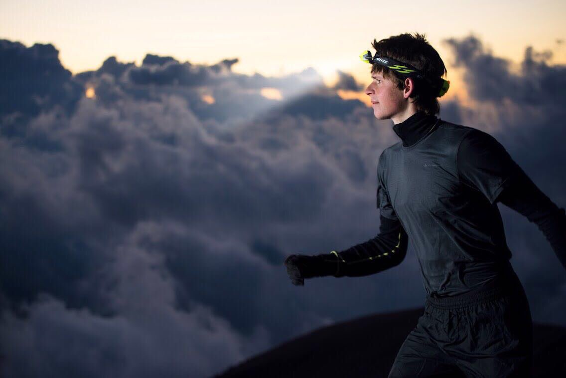 RT this &amp; follow <a href="/Uniliteuk/">Unilite ®</a> to be in Sunday’s 9 pm draw to win 1 of 2 PS-HDL9R. This is 750 lumens and perfect for trail #running. USB rechargeable as well.  #ukrunchat