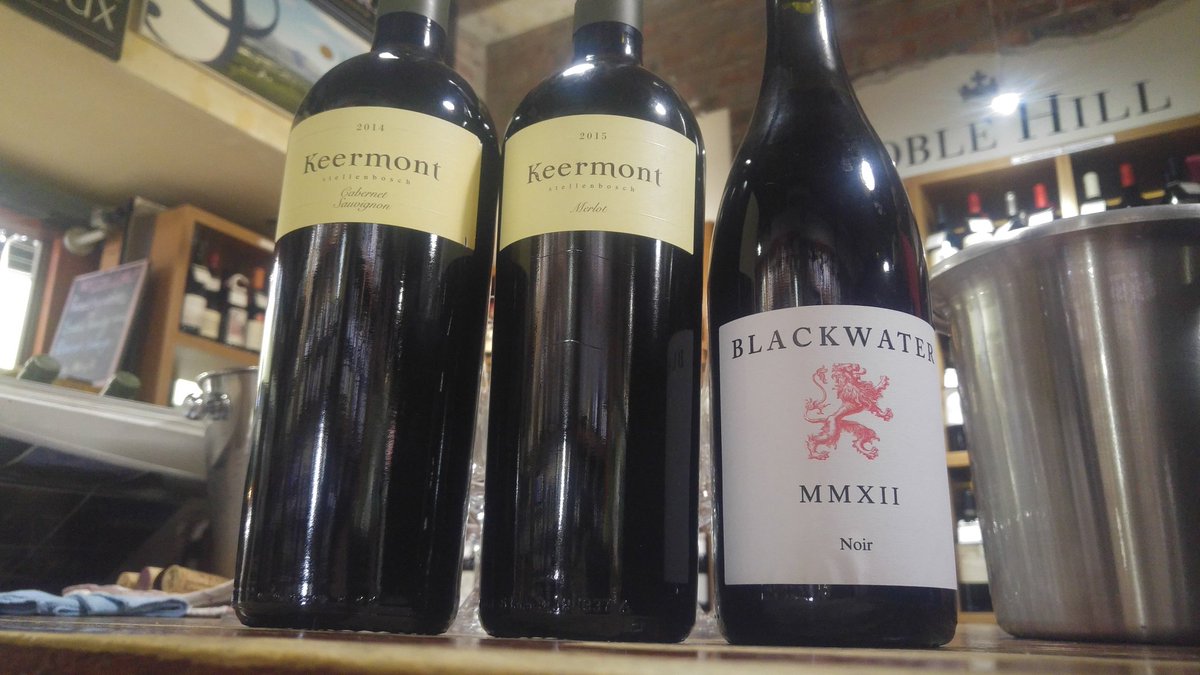 Swartland meets Stellenbosch today at <a href="/wineconceptsKL/">Wine Concepts Kloof</a> with <a href="/Blackwaterwine/">Blackwater wine</a> @keermont <a href="/cabowines/">Cabo Esperança Wines</a>. Join me till 19:00!