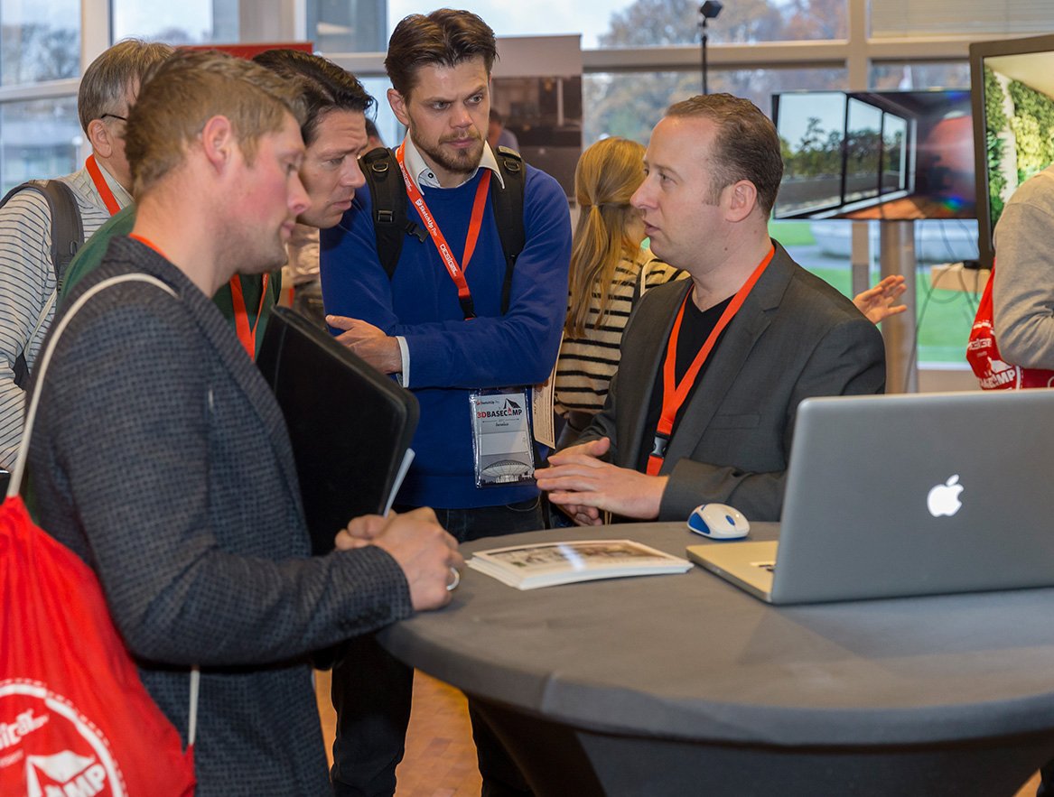 Explaining SU Podium to attendees 3 weeks ago at 3D Basecamp Holland @Design8bv #3DBasecampBenelux #3dbasecamp #jbarchitecture <a href="/jbA_Chichester/">jbarchitecture</a> #supodium