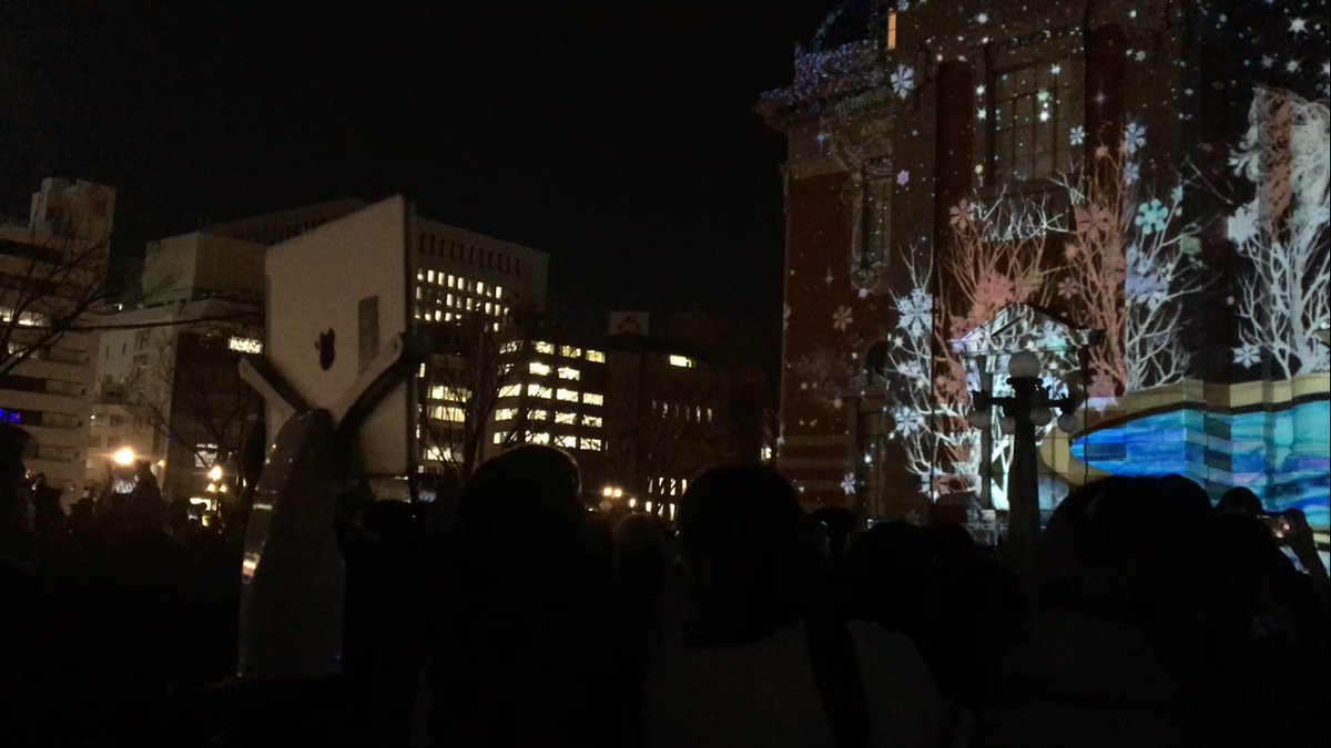 iPresenceRobots's tweet image. #大阪
#光のルネサンス
#ウォールタペストリー
#iTOUR で
#鑑賞
#KUBI