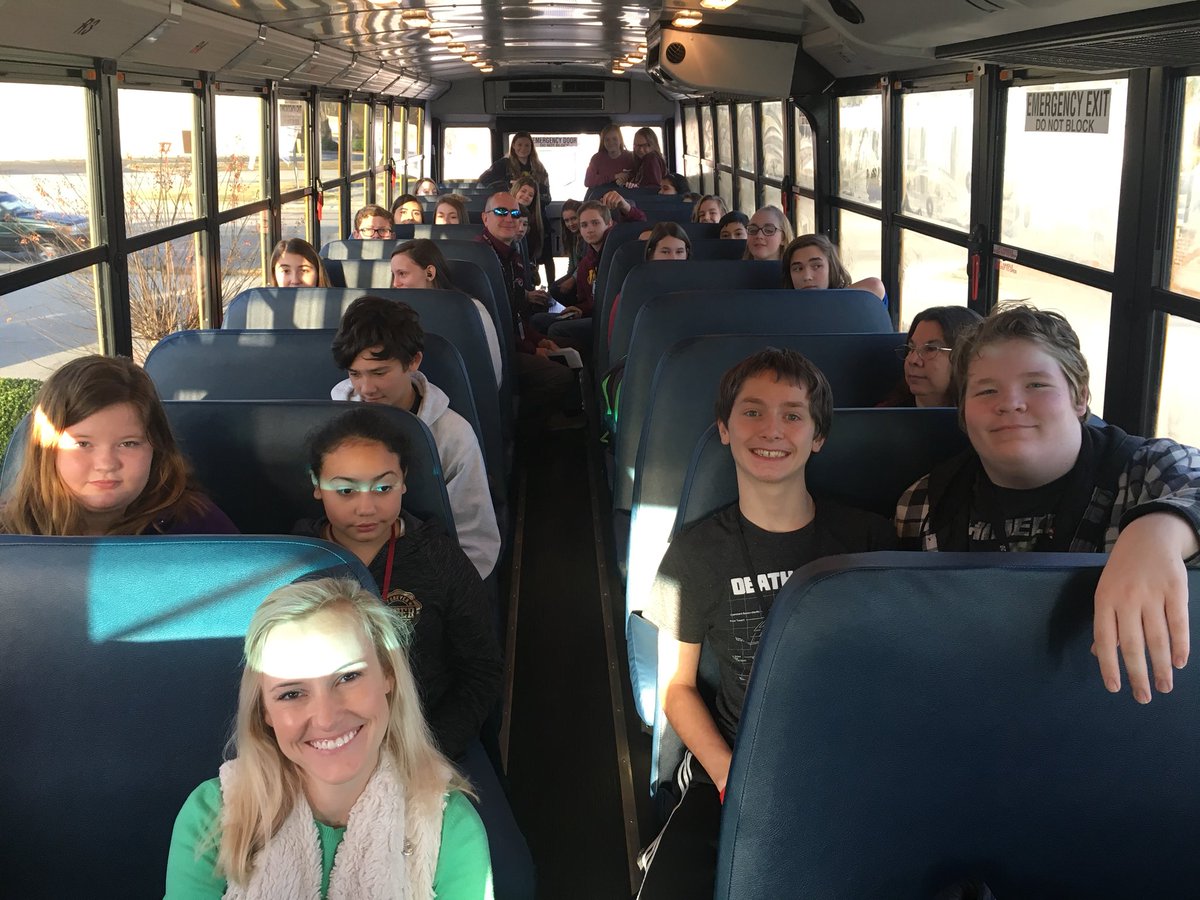 GMCcounselor's tweet photo. Pelion middle students on their way to check out MTC!!!@pelion_middle @LexingtonOne #lex1prepares #lex1learns #PelionProwl https://t.co/M276LillMo