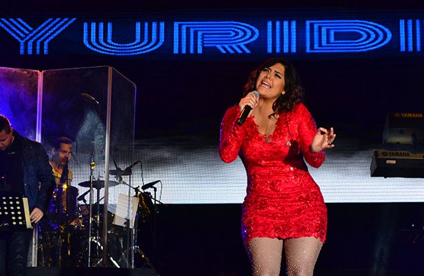 radioenter's tweet photo. Hora 10:45am | En la mañana de #RadioEnter estás escuchando la música de #Yuridia #YuridiaEnRadioEnter | #YoEscuchoBuenaMusica #YoEscuchoRadioEnter... la radio de mis artístas favoritos! https://t.co/nbT8d7oqxz