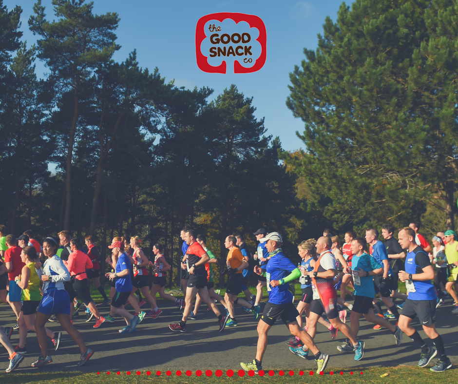 GoodSnackCo's tweet image. Looking to stay active over the weekend? 🤸‍♀️🤸‍♂️
Our nuts will work as a great aid in the post-run recovery!🥜
#TheGoodSnackCo