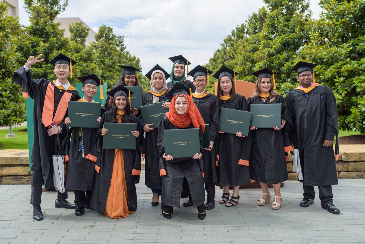 UT_Dallas's tweet photo. Who's ready to GRADUATE today and Saturday? Live broadcasts begin at 9 a.m. for @jindal_utdallas undergrads. https://t.co/qeqmZWUA0C #utdgrad #jsomgrad https://t.co/0hjuGea3Hz