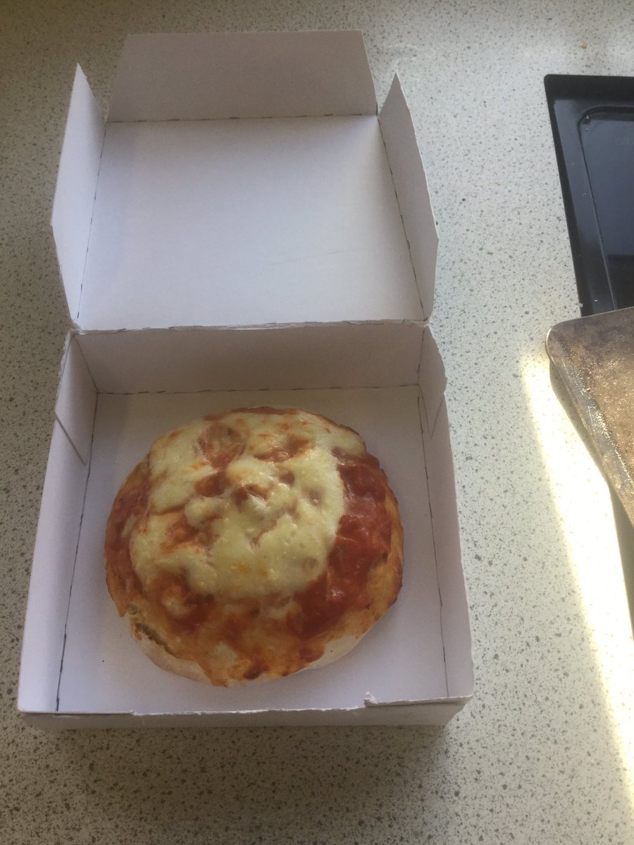JHSDesign_Tech's tweet photo. Food and graphics together!! Excellent pizza box designs and good quality pizza making skills as well!! #JHS @jubileehigh #DT https://t.co/p4AReSsXQC