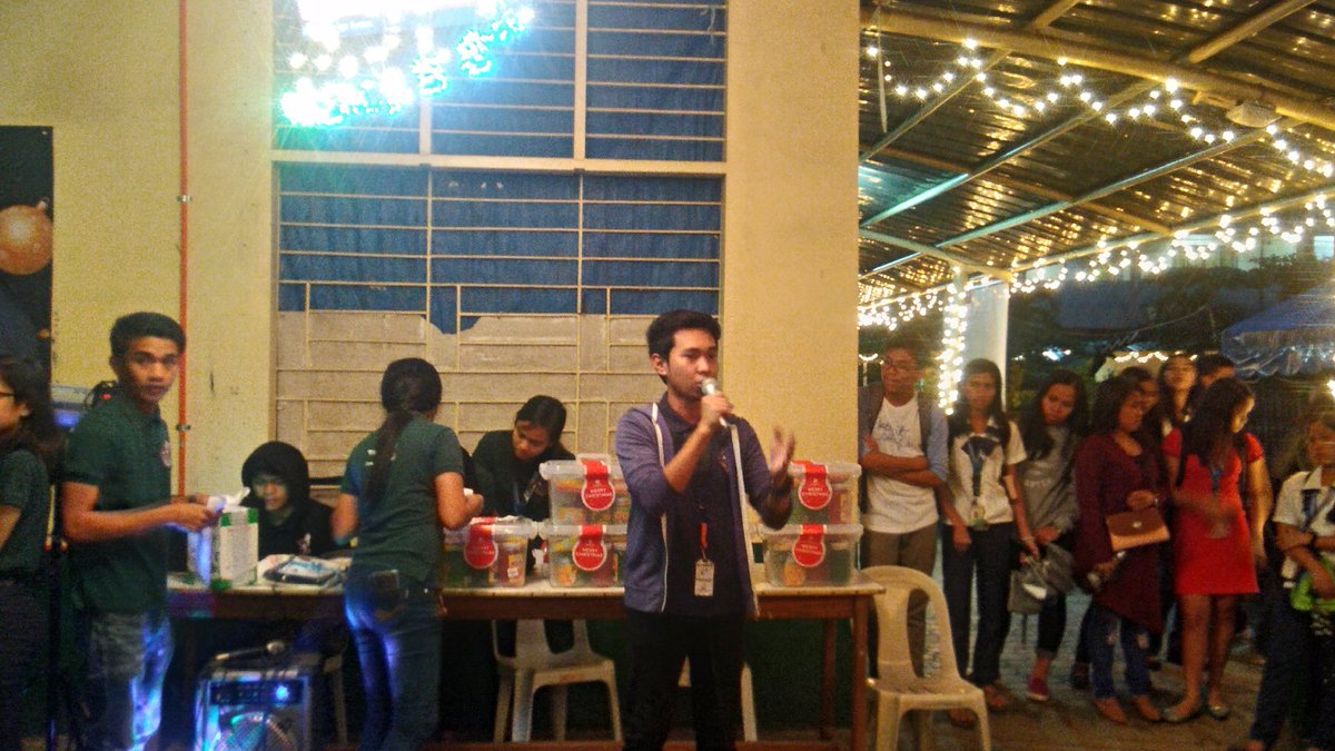 ctumcssg's tweet photo. ONGOING
Giving of prizes to the winners of the Grand Raffle Draw and the "My Little Wish for Christmas"
Spread happiness and love to the people around you. Merry Christmas, everyone! ☺❤
#PASKONGTECHNOV2
#TomorrowsCouncil
#CTUMCSSG https://t.co/hlM7K2jlzC