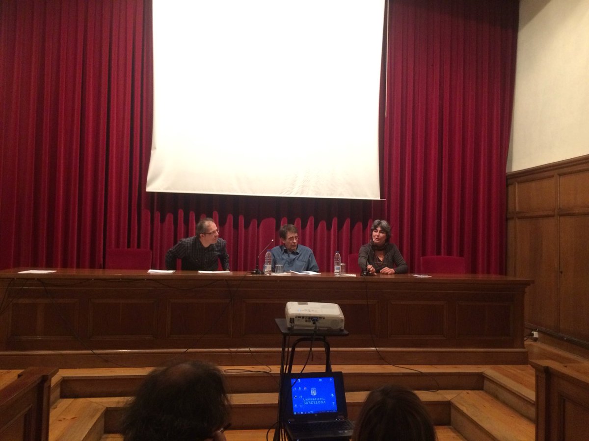 toniconejo72's tweet photo. Diàleg sobre arqueologia i medievalisme. @MSanchoPlanas i Ramon Martí. #ViurePensarEdatMitjana #ircvm @masterCM_UB https://t.co/V0ypTdlTf8