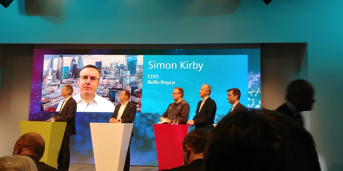 Knud Lasse Lueth tweet media