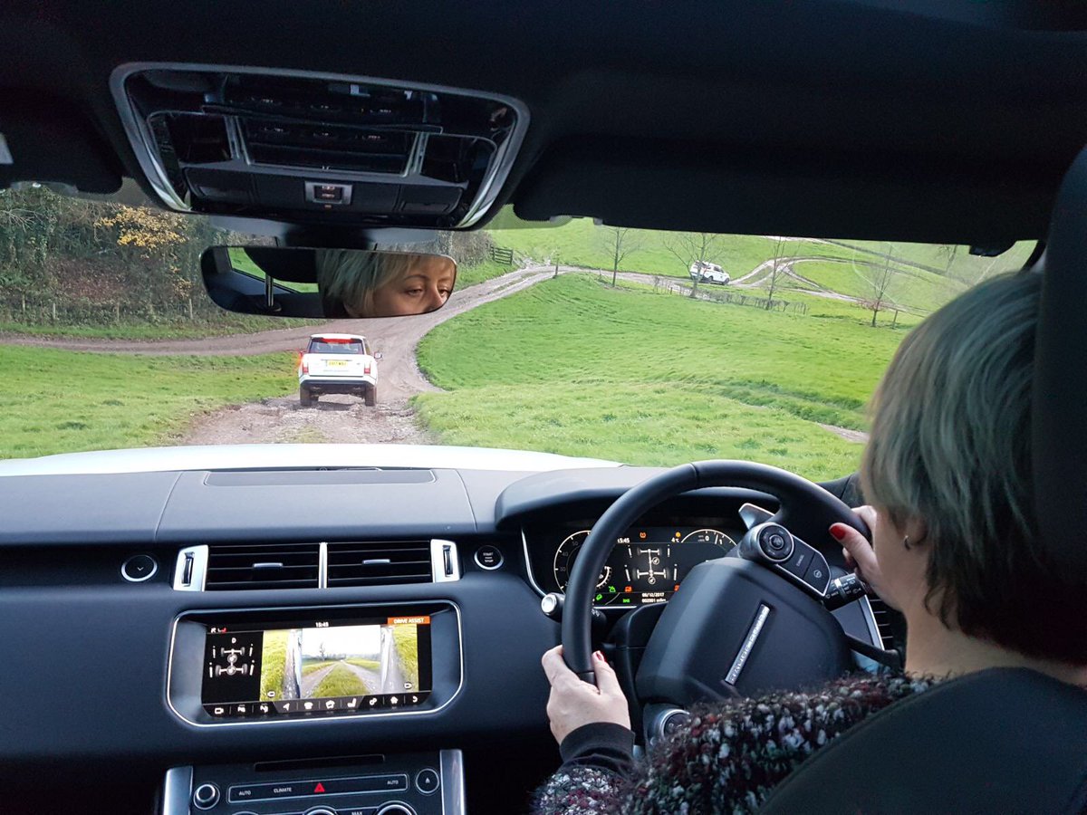tweetlocalpages's tweet photo. About last #Friday....we had an awesome team afternoon with @LREWestCountry!
#teambuilding #driving #offroad #landrover #festivefun #christmas #Christmas2017 #localpages #southwest #SouthWales https://t.co/b75YSouVTI