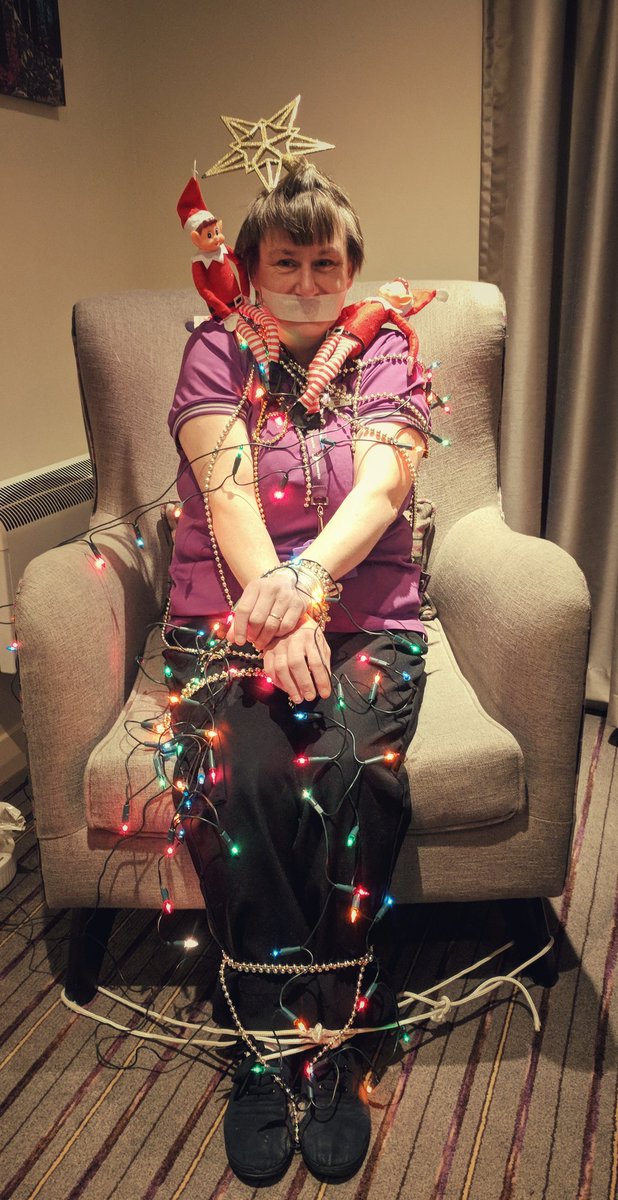 Lost the HK today...found her eventually these elves are too naughty <a href="/pi_fortwilliam/">Premier Inn</a> <a href="/juliepearce741/">julie pearce</a> <a href="/CatherineSmi2/">Catherine smith</a> #christmas