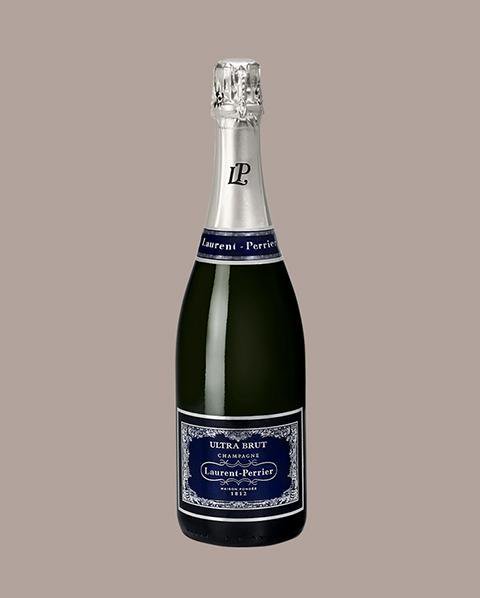 #UltraBrut <a href="/LaurentPerrier/">Justina</a> was inspired by the success of the zero-dosage (with no added sugar) A purest #champagne!! #Christmas #FestiveFeels 
<a href="/BellevueRoadSW/">Bellevue Road</a>