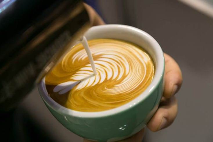 FieraMilanoSpa's tweet photo. Il più dolce di tutti gli eccessi: già al mattino, star seduti davanti al caffè. #FerdinandHardekopf #15dicembre #NatiOggi

Quanto è più lunga l’attesa tanto più dolce è il #caffè... aspettando #host2019 @HostMilano https://t.co/peEbjG0zDF