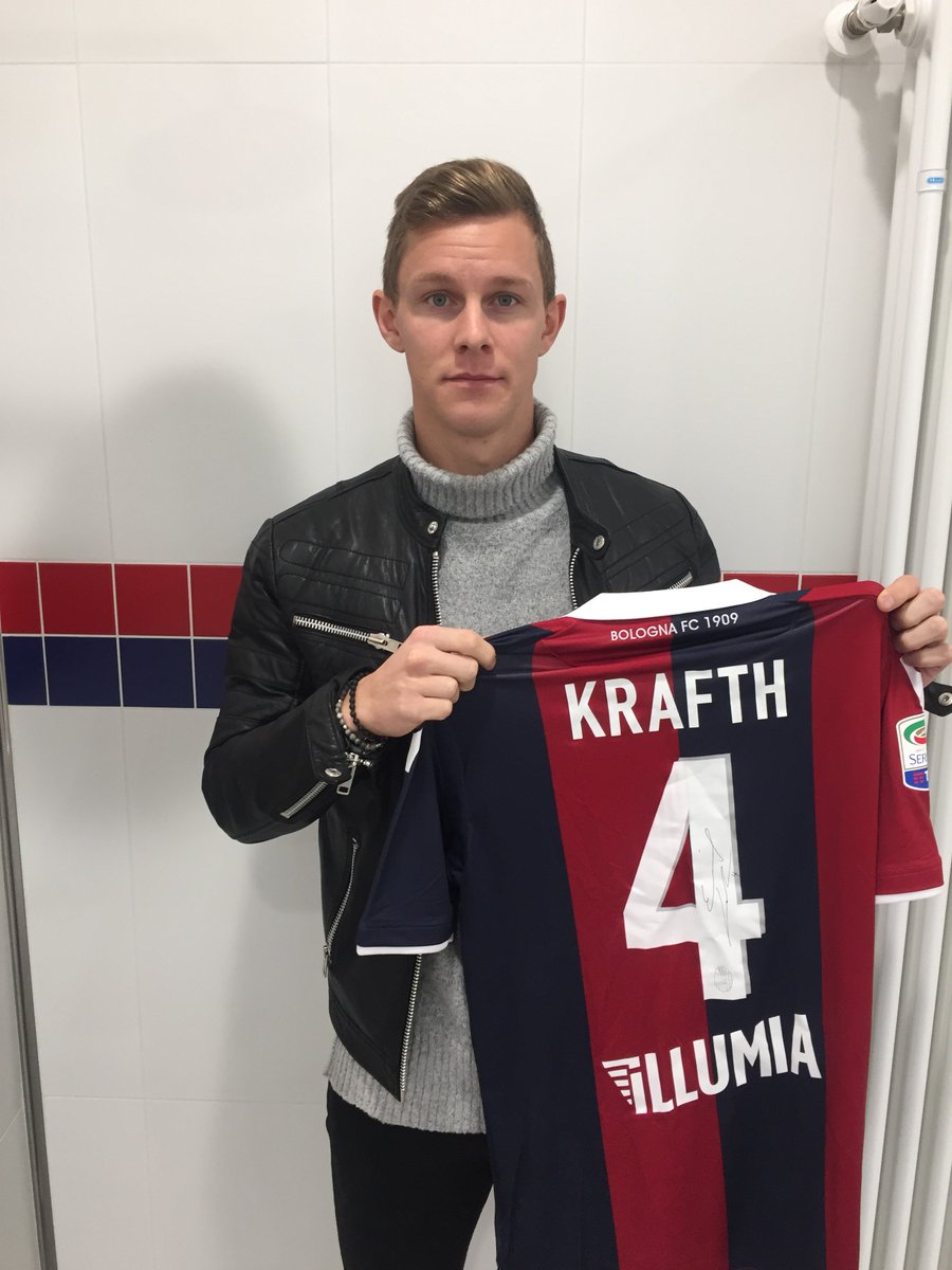 BARN ÄR INTE TILL SALU - STÖTTA @musikhjalpen !
Buda hem landslagsprofilen Emil Krafths signerade tröja här och stötta kampen mot barnhandel solocalcio.se/bologna/mh17-b…