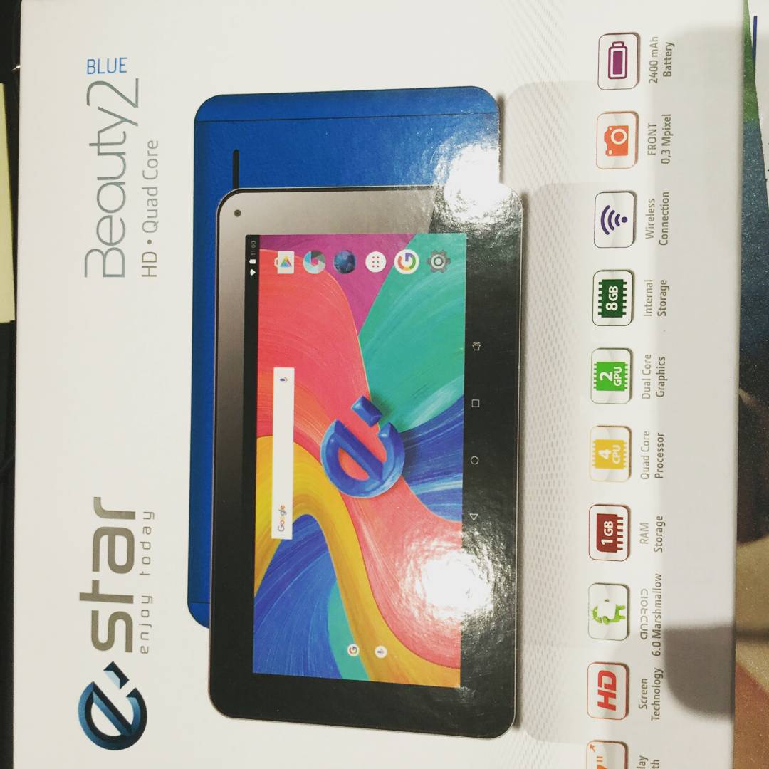 🌟Christmas Competition🌟One lucky person could win an #Estartablet in time for #xmas just #RT &amp; like this photo 🎅 Winner announced Friday 22nd December #goodluck #wexfordopticians # 🎅🌟🎄