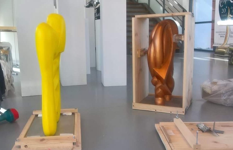 ScenesetCines's tweet photo. Exposition d'art contemporain par Philipe Lezer et l'association #Acapp à l'Espace Robert Hossein de #Grans du 14 décembre au 15 janvier. Entrée libre #scènesetcinés https://t.co/t2LfrZAkqA