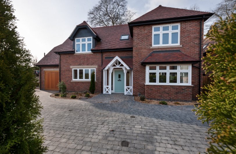 JRBWindows's tweet image. New meranti doors we supplied for @AppletreeEstate project are now fitted and they look amazing! Photos by @AppletreeEstate .