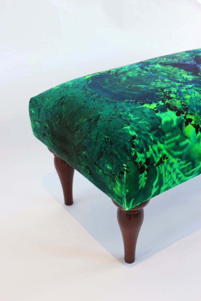 TBeasties's tweet photo. Day 15 of our Advent Stool Calendar is our Tourmaline Bench at £800 . Please email customerservices@timorousbeasties.com for more info and to buy. Please note all stools can be picked up from our Glasgow shop.
#stooladay #christmas #advent #furniture #upholstery https://t.co/jImtivWQaW
