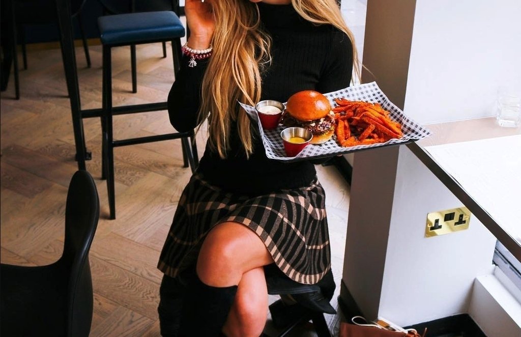 BRGRCOUK's tweet photo. @lipsticksandlunges has a right tray full. One of our meaty BRGRS accompanied with our sweet potato fries and plenty of sauce #BRGRPRN #BRGRCO #BRGRSOHO https://t.co/bVsmW4Eiuo