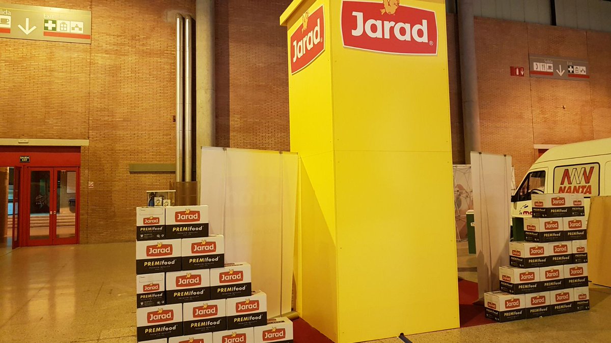 SemillasJARAD's tweet photo. Os recordamos que durante de este fin de semana continuaremos en @fibesevilla, donde se celebra el Campeonato Ornitológico de España 2017. Este es aspecto de nuestro stand. ¡Buscadnos en el pabellón 2!¡Tenemos interesantes #Promociones! #Ornitología #Aves #SemillasJarad #Sevilla https://t.co/VnLH2wOr5r