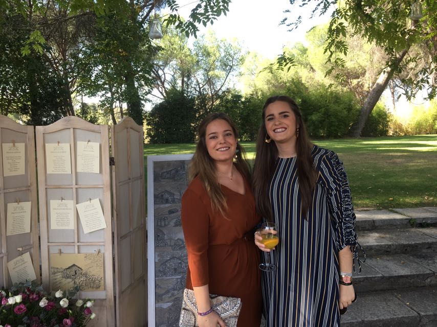 yolgonsan's tweet photo. Prometo que si a mi hermana @irenegonsan98 le toca el premio y puede ver a  @pabloalboran dejaré de quitarle la ropa todos los días y dejaré que me aconseje en mis outifits #MadridPrometoQue #PabloAlboran https://t.co/4uAvHJn7MS