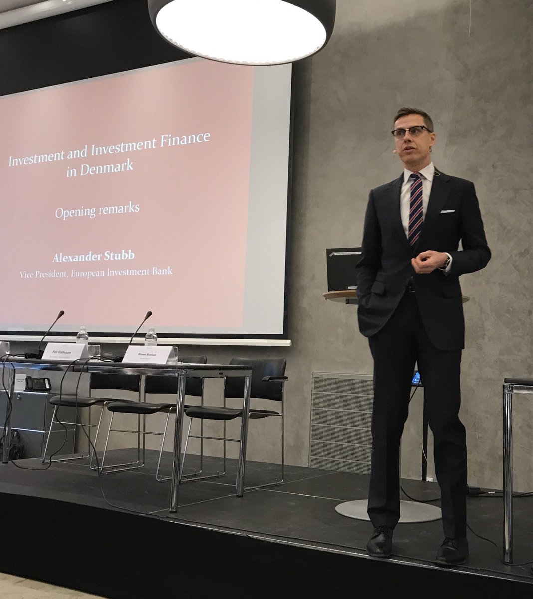 EIB's tweet photo. "More than ever before, growth and prosperity in Europe depend on refining our skills and expanding our knowledge" EIB VP @AlexStubb presenting findings of the EIB investment survey in #Denmark. More here https://t.co/v7TUlCjeoF #dkfinans #dkøko #EIBInvestmentReport https://t.co/7x76eUD2Kd