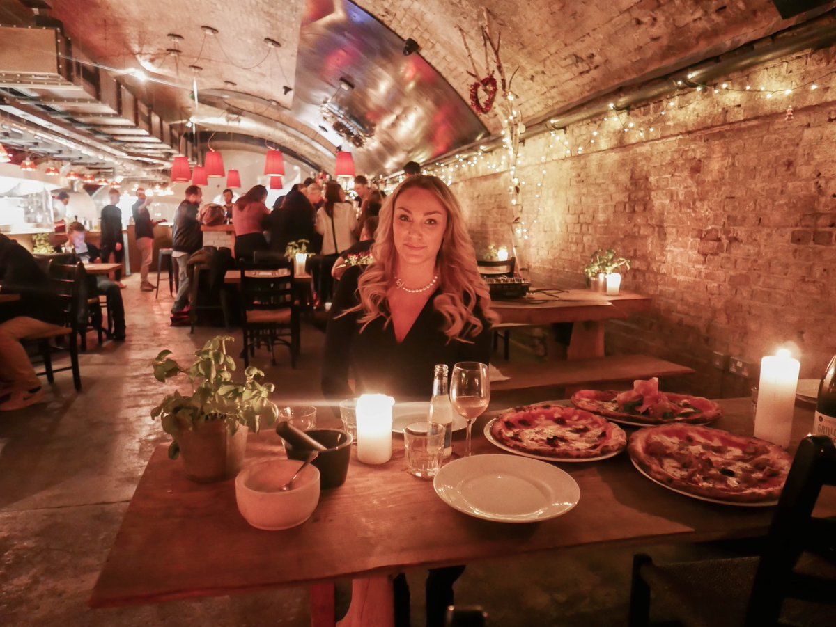 Louise Loves (@lululoveslondon) on Twitter photo BRANDNEW POST: bit.ly/2jXuZO3 Looking for the best pizzas in town? I know, where it's at! A visit to newly opened super-trendy <a href="/Mother_ldn/">Mother London</a> at Battersea Power Station. Come and join me! <a href="/UKBloggers1/">UK Bloggers</a> #London #Food #Foodie #Foodblogger #pizza BRANDNEW POST: bit.ly/2jXuZO3 Looking for the best pizzas in town? I know, where it's at! A visit to newly opened super-trendy <a href="/Mother_ldn/">Mother London</a> at Battersea Power Station. Come and join me! <a href="/UKBloggers1/">UK Bloggers</a> #London #Food #Foodie #Foodblogger #pizza