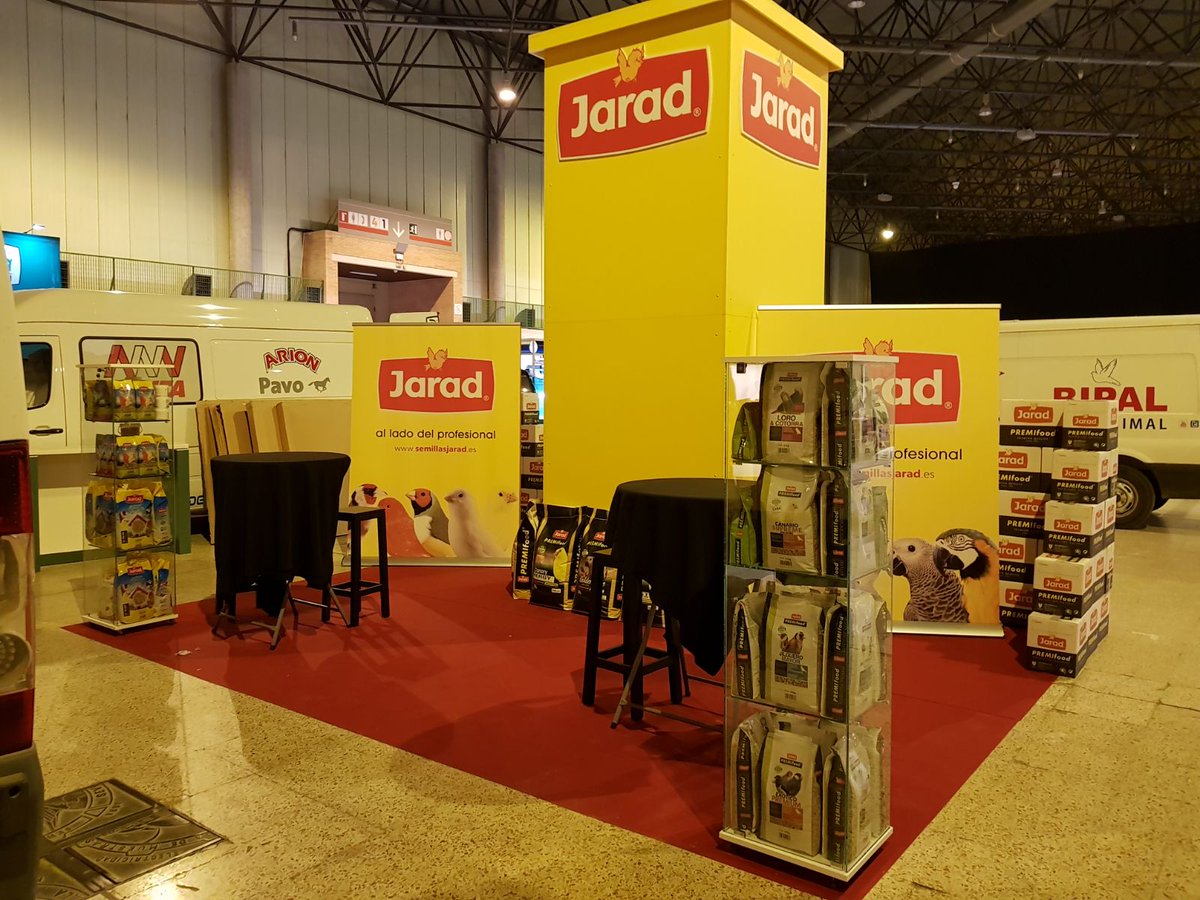 SemillasJARAD's tweet photo. Os recordamos que durante de este fin de semana continuaremos en @fibesevilla, donde se celebra el Campeonato Ornitológico de España 2017. Este es aspecto de nuestro stand. ¡Buscadnos en el pabellón 2!¡Tenemos interesantes #Promociones! #Ornitología #Aves #SemillasJarad #Sevilla https://t.co/VnLH2wOr5r
