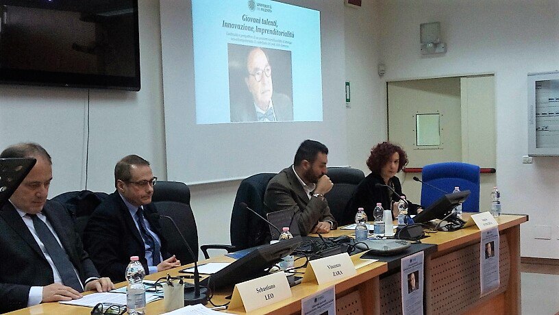 Dhitech Scarl (@dhitechscarl) on Twitter photo #15dicembre #EdificioAldoRomano #Lecce
Una mattinata emozionante, in cui è stato ricordato il Prof. #AldoRomano Fondatore #Dhitech e Primo Presidente. A lui è stato intitolato l'Edificio prima chiamato IBIL
<a href="/tiziana_valerio/">Tiziana Valerio</a> <a href="/ADelliNoci/">Alessandro Delli Noci</a> <a href="/ComunediLecce/">Comune di Lecce</a> <a href="/unisalento/">UniSalento</a> <a href="/RegionePuglia/">RegionePuglia</a> #15dicembre #EdificioAldoRomano #Lecce
Una mattinata emozionante, in cui è stato ricordato il Prof. #AldoRomano Fondatore #Dhitech e Primo Presidente. A lui è stato intitolato l'Edificio prima chiamato IBIL
<a href="/tiziana_valerio/">Tiziana Valerio</a> <a href="/ADelliNoci/">Alessandro Delli Noci</a> <a href="/ComunediLecce/">Comune di Lecce</a> <a href="/unisalento/">UniSalento</a> <a href="/RegionePuglia/">RegionePuglia</a>