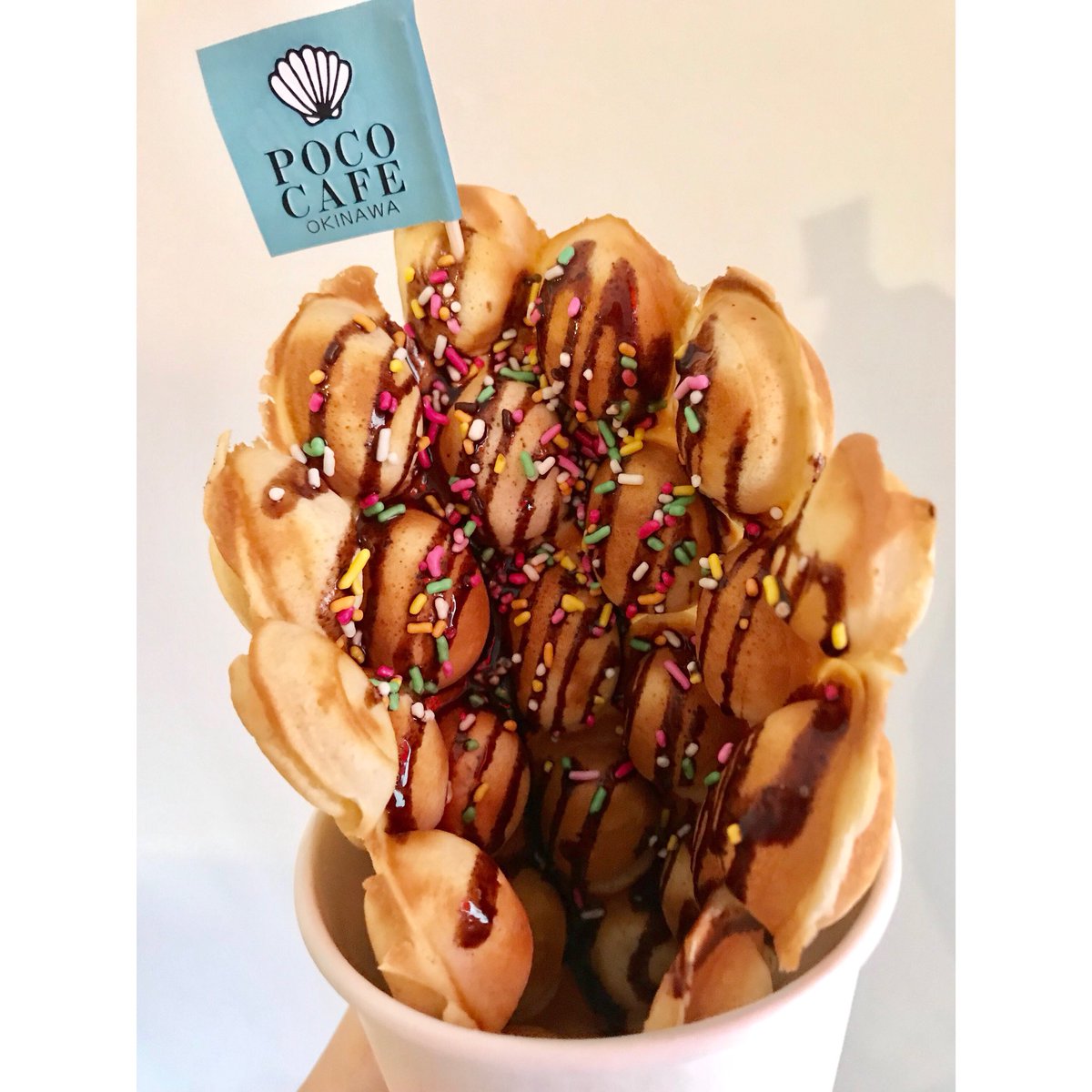 Poco Cafe Okinawa A Twitter Okinawan Egg Waffle 1月中旬 国際通りにopenします お楽しみに 沖縄 オキナワ Okinawa 那覇 Naha 沖繩 那覇公車站 国際通り Kokusaistreet Eggwaffle エッグワッフル スイーツ 香港 Sweets 鶏蛋仔