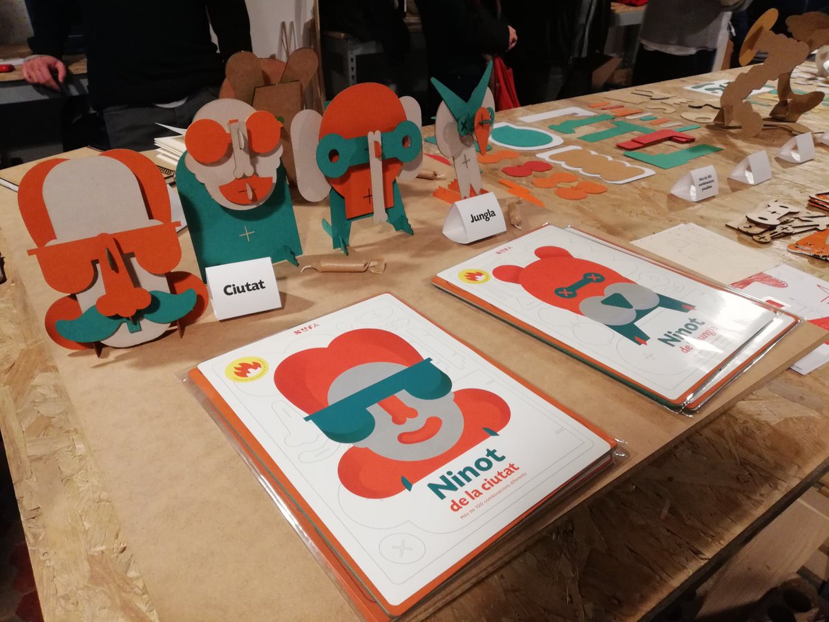 XufaEdicions's tweet photo. 😍😍🔥🍾🎉
Moltes gràcies a totes les que poguereu acostar-vos a la presentació de Ninot!

🎊 Jornada memoràble!

 📸 Prompte pujarem més fotos... 

#ninot
#crowdfunding
#valencia
#falles
#xufa https://t.co/SnaKtHT4Nj