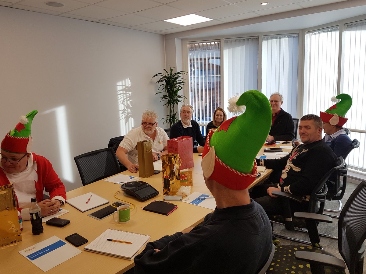 GroundControlGC's tweet image. The team in full #ChristmasJumperDay swing! Getting festive in aid of @savechildrenuk. Donate £5 by texting TEAMTEAMGC to 70050! 🎅🎄