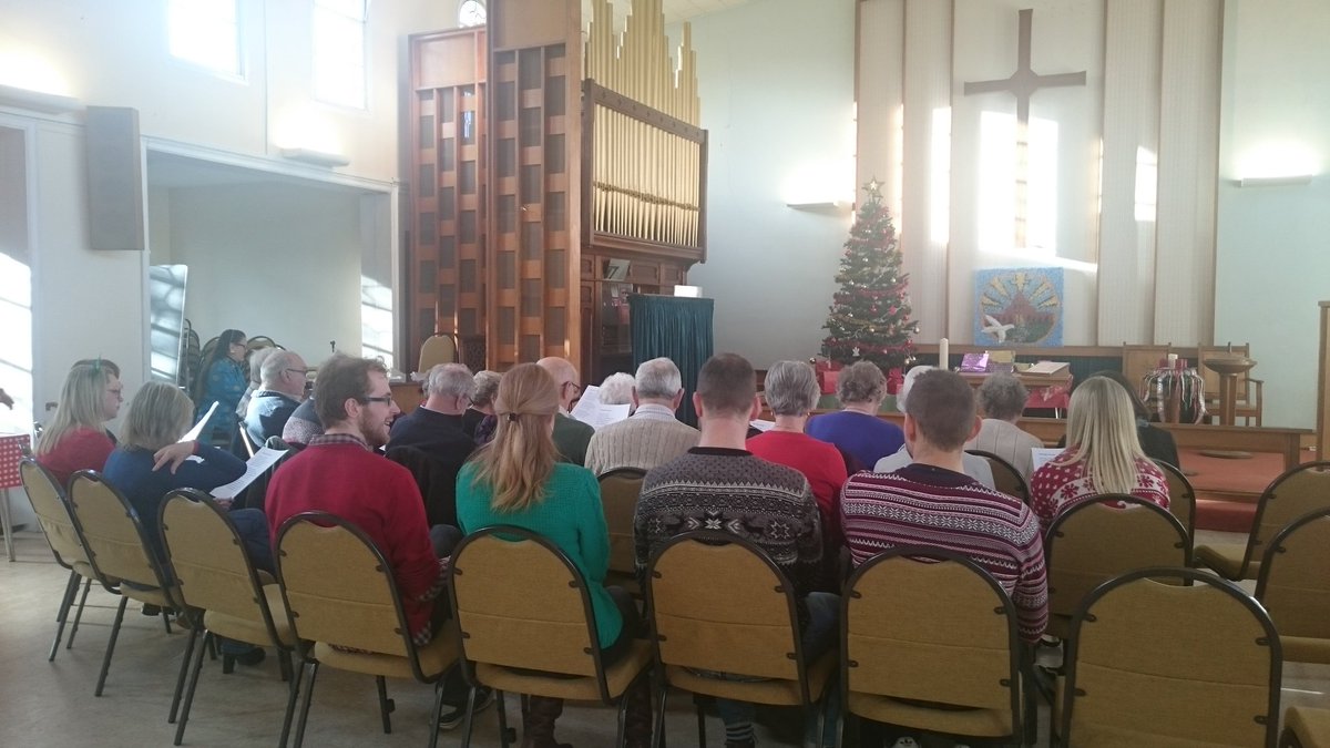 LidgettMCYork's tweet photo. Cracking on with the Christmas carols! https://t.co/yhy0QqKnnA